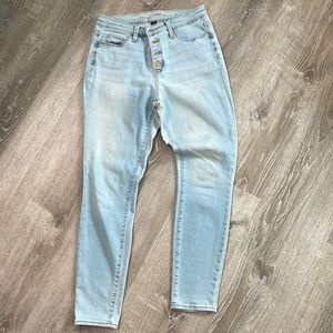 Universal thread classic high waisted skinny jean